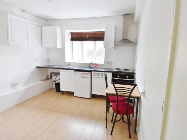 1 bed in Holloway Road, Islington, N7 Main Photo