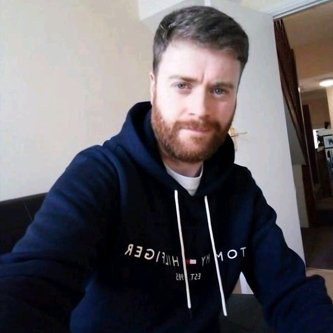 Professional Male seeks a single or double room Main Photo