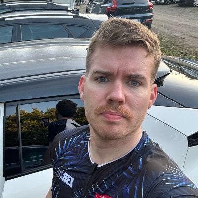 Irish professional (31), tidy & easygoing!  Main Photo