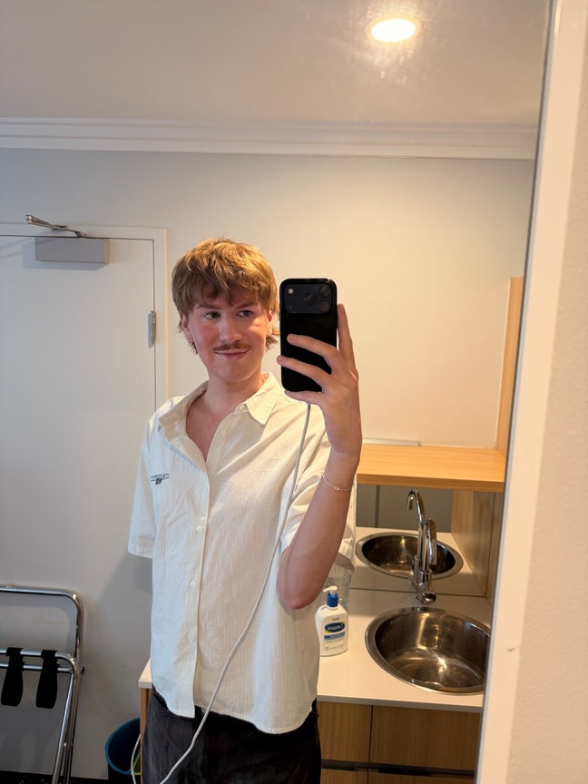 Looking for single or double Room in Manchester  Main Photo