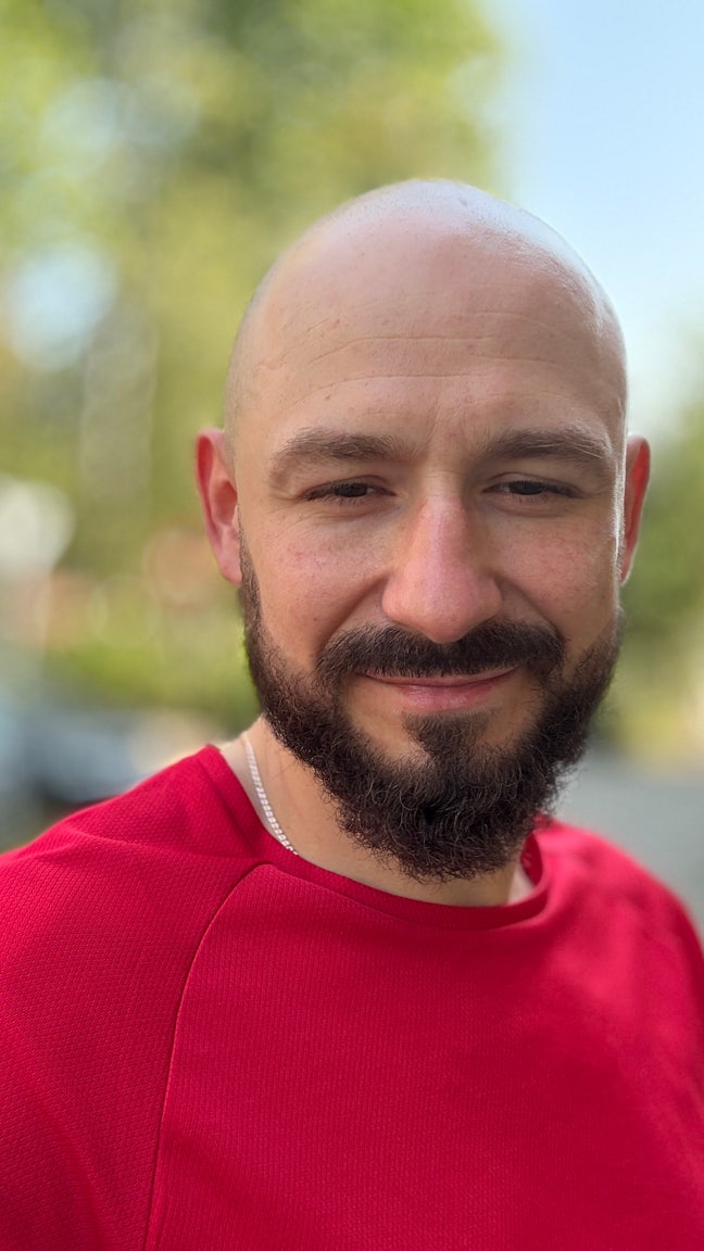 Professional Male seeks a double room Main Photo