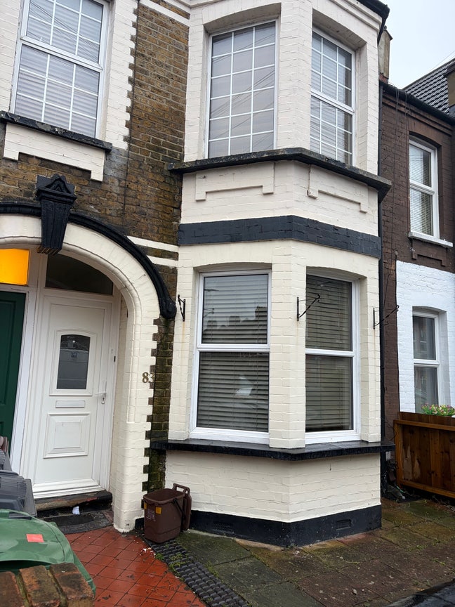 Double Room near Lea Bridge! Main Photo