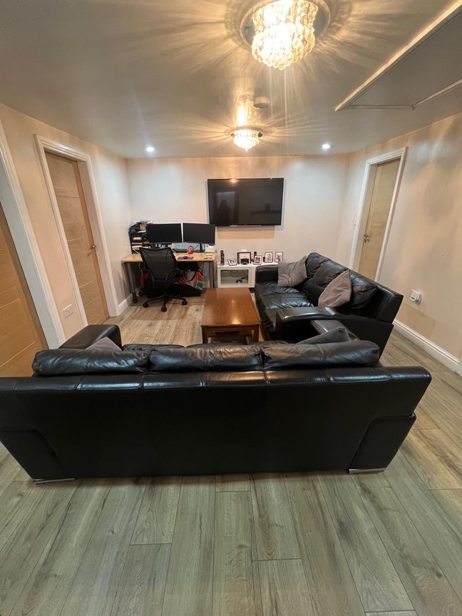 Bungalow  Main Photo