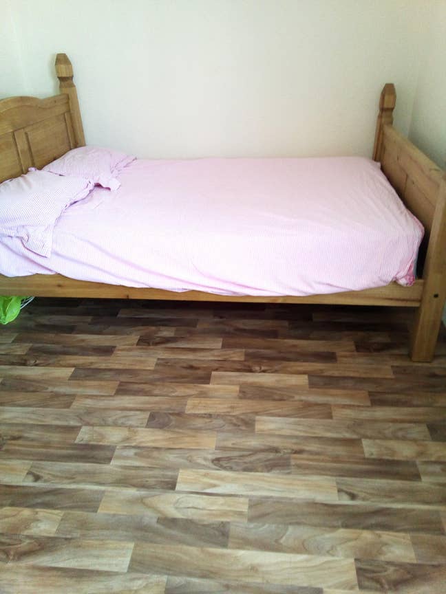 Room for one Christian lady Main Photo