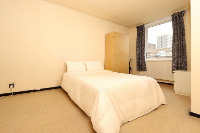 3 Stunning Rooms- Bethnal Green - Zone 2  Main Photo