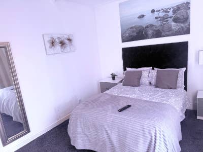 “Spacious Double and bright room- Chorlton” Main Photo