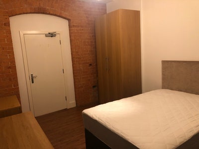 Double en suite room available in Banbury centre  Main Photo
