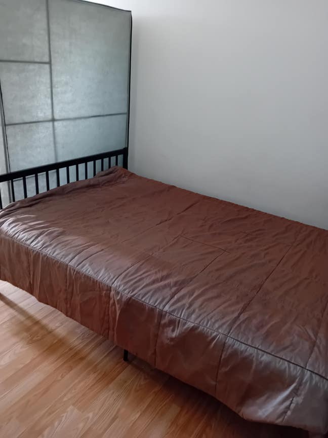    Rooms opst  Aviator NorthCamp Farnb Main Photo