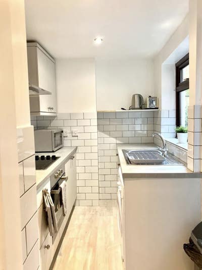 Looking for a housmate  Main Photo