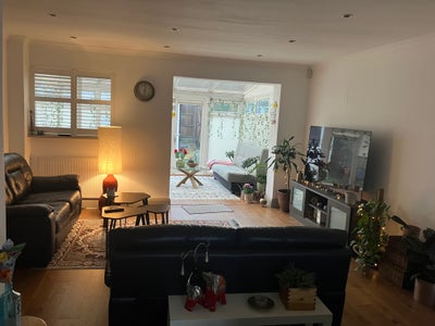 Bright double-room fully furnished Main Photo