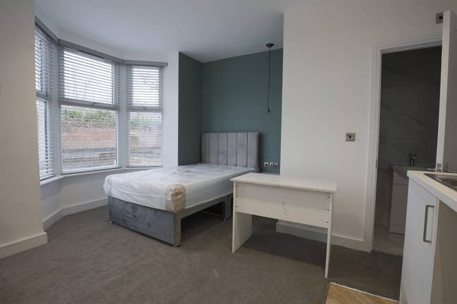 Stunning Property in Dickens Street - PE1 Main Photo