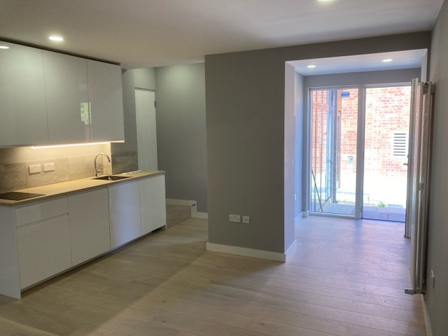 New Studio in The Old Police Station in Greenwich  Main Photo