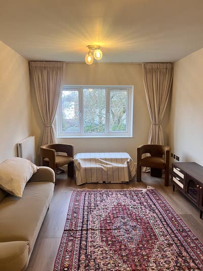 New refurbished flat with high quality  Main Photo