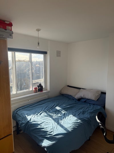 Double room available in Clapham Junction  Main Photo