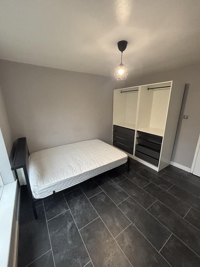 Double bedroom Available  Main Photo