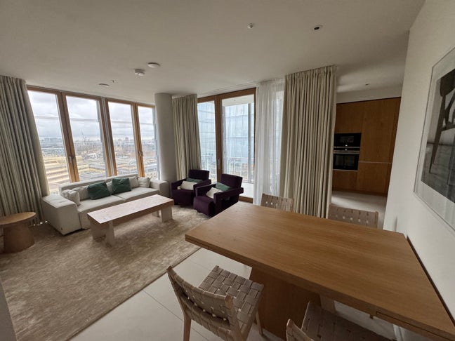 Luxury 1-Bedroom Apartment in Shard Place, London  Main Photo