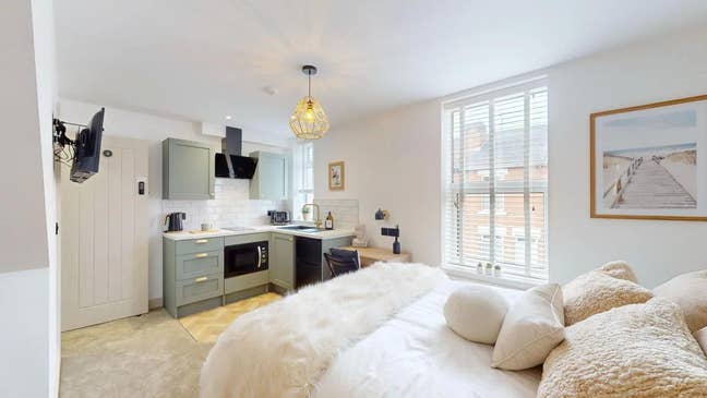 💥 NEW Studios off Uttoxeter New Rd 💥 Main Photo