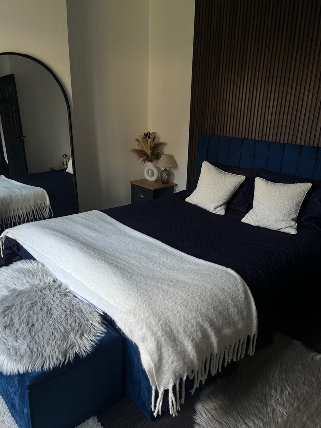 Luxury Two Double Bedrooms  Main Photo