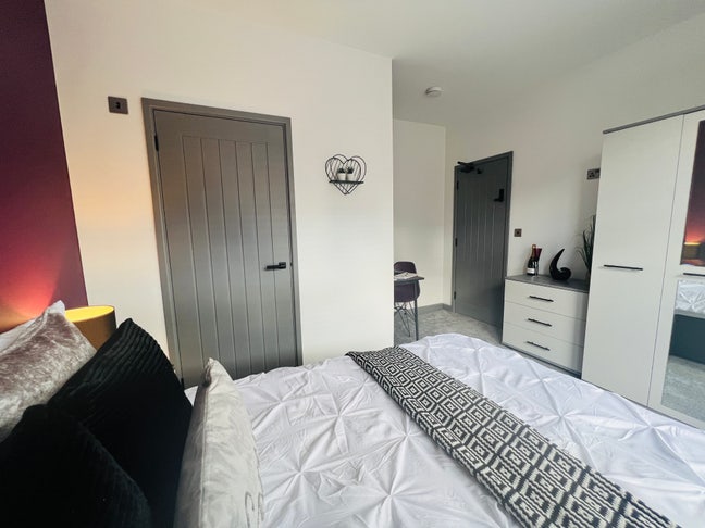 Foxhall Road - Ensuite Room Available 01/10/2026🏡 Main Photo