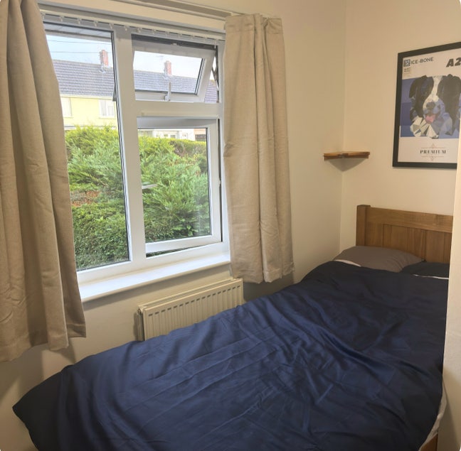 Single Room | Bills Included | Furnished Main Photo