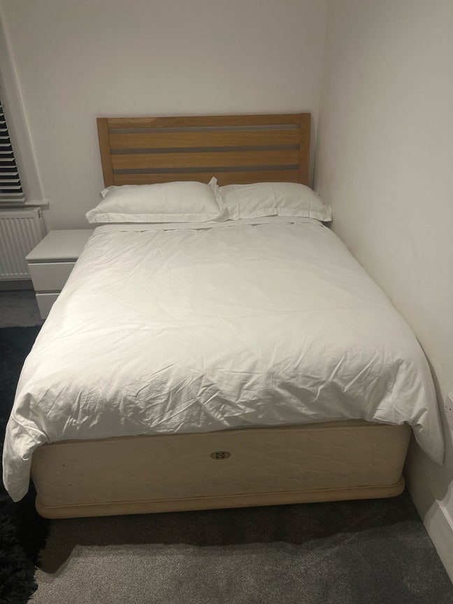  Catford furn rm  Main Photo