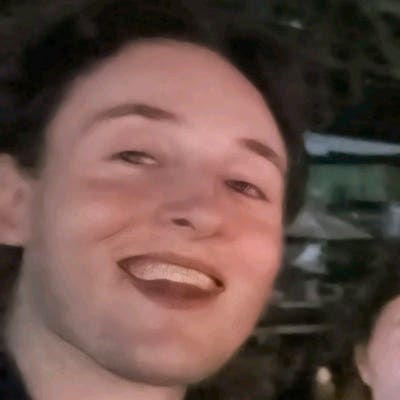 Polite and tidy graduate looking for a flat share Main Photo