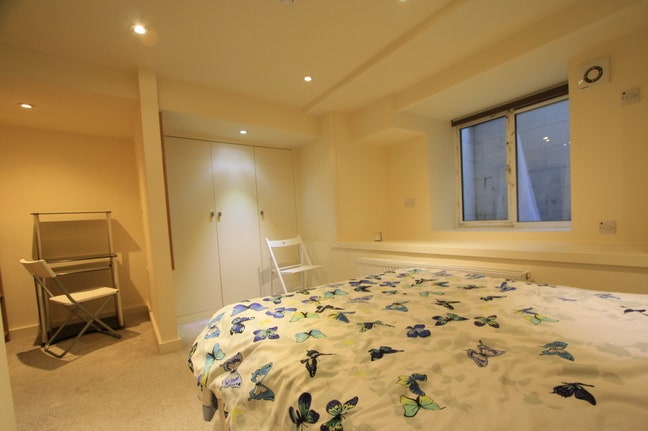  En-suite double room*Professional Singles* Main Photo