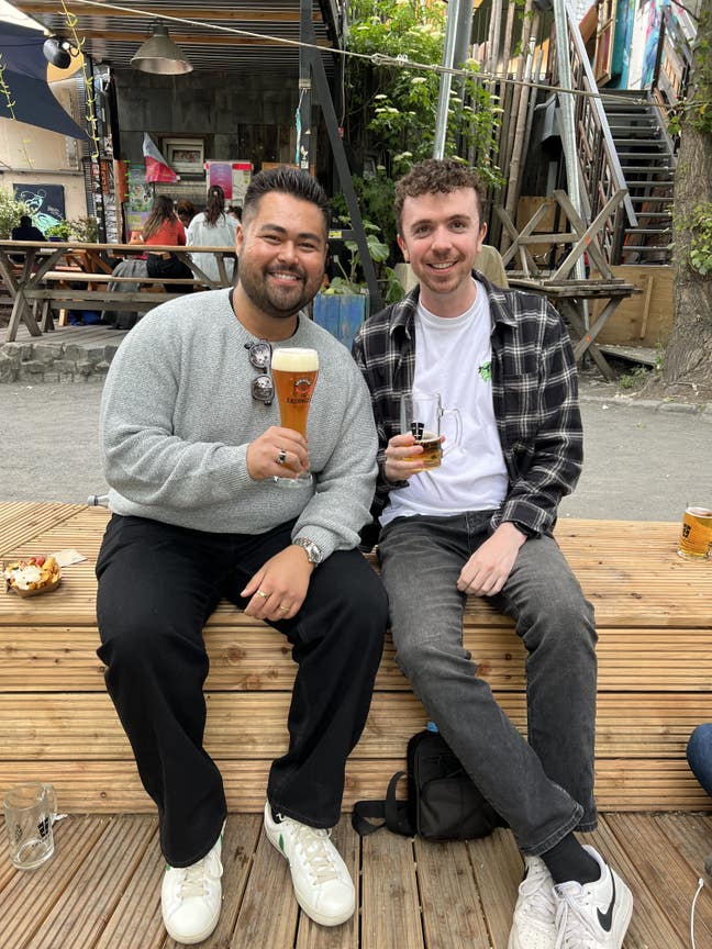 Looking for a place in London (super flexible) Main Photo