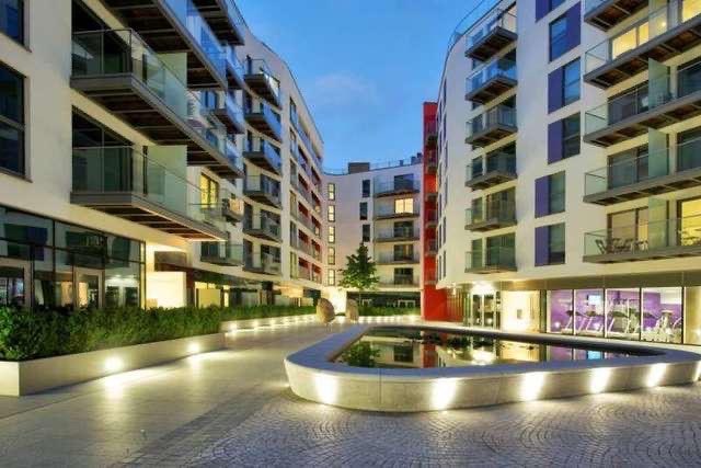 2 Bed Flat with 2 Bathrooms  Main Photo