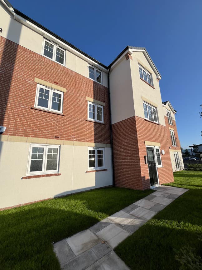 New Apartment  Main Photo