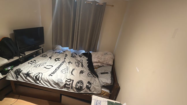 Room for rent  Main Photo