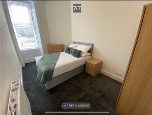 Double Bedroom with Private Bathroom  Main Photo