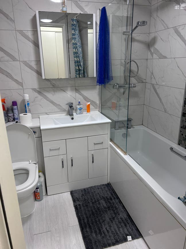 Luxurious Extra Large Room Main Photo