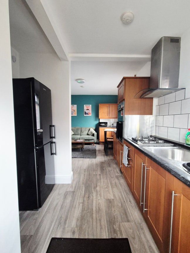 Rooms in Shared House  Main Photo