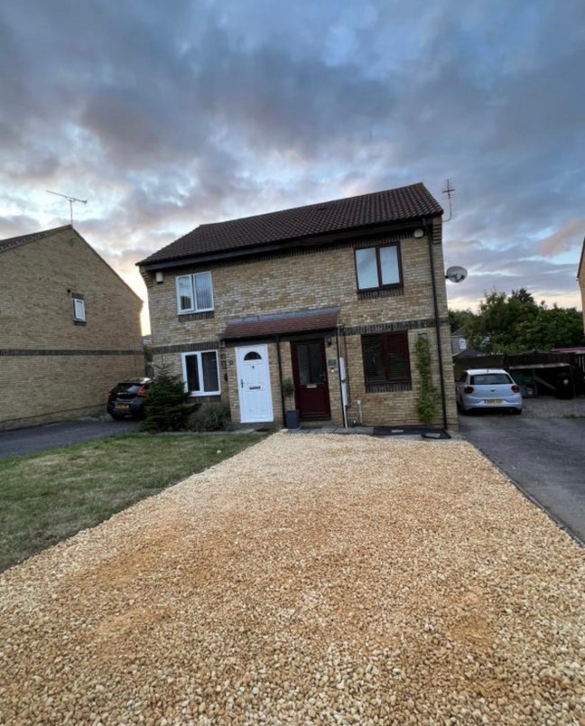 Double bedroom for rent  Main Photo