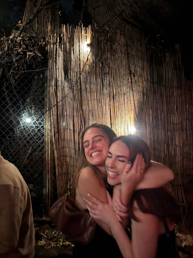 Lookin for flatmates to live with!! 💕🌸 Main Photo