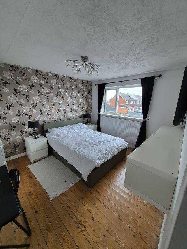 Furnished double room Main Photo