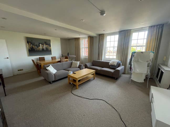 Ensuite Room by Portman Square - Marylebone Main Photo