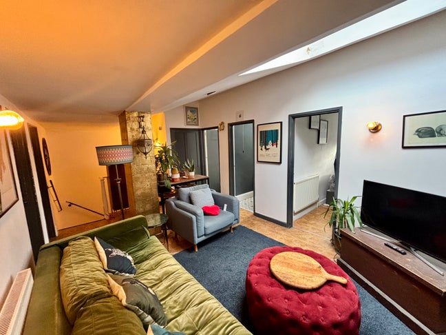 Spacious Double Room in Clifton  Main Photo