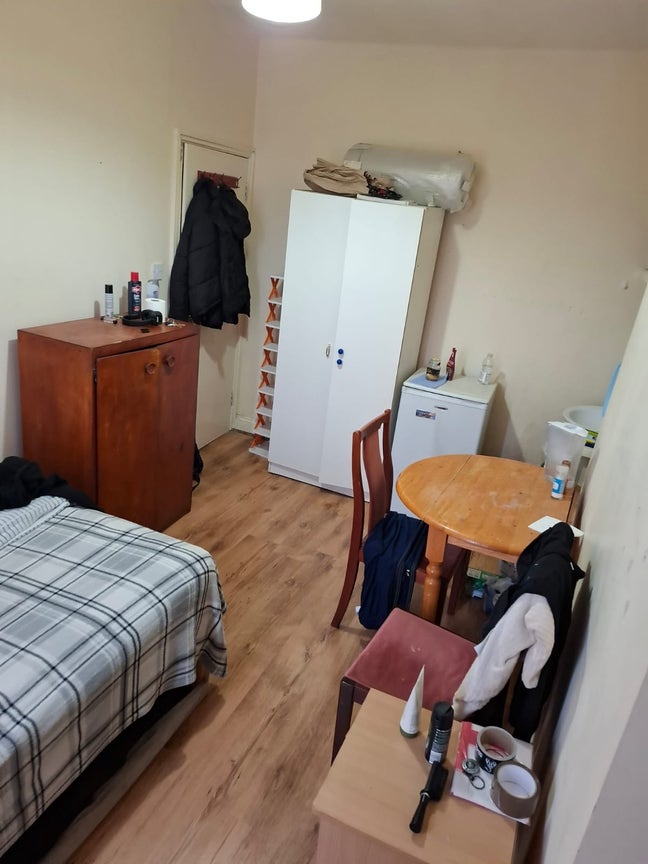 Spacious Lovely Double Room@N19 4DJ /Holloway Road Main Photo