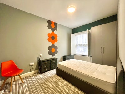 Luxury refurbished room in NW10 Main Photo