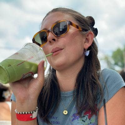 Looking for flatmates  Main Photo