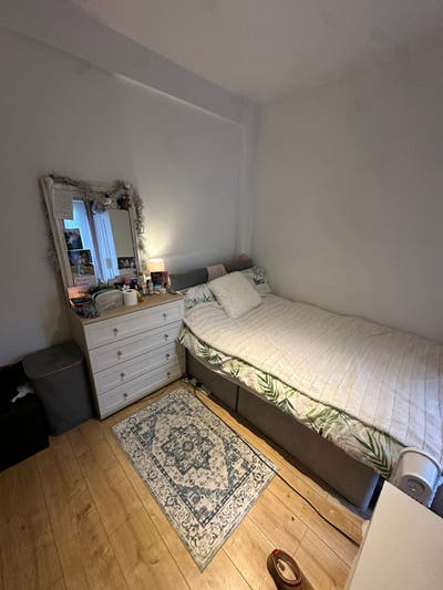 Room to rent in Kingston Main Photo