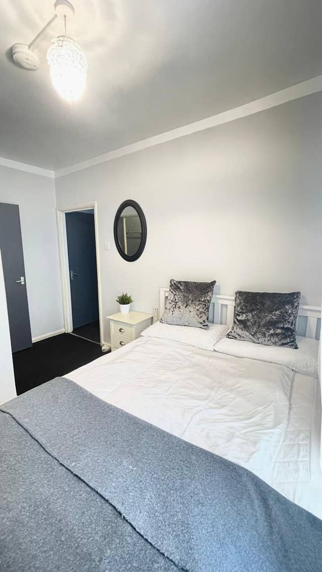 Two double bedrooms in Grantham town centre Main Photo