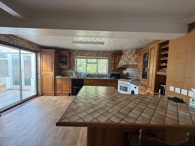 A Massive Double Bedroom to Let  Main Photo