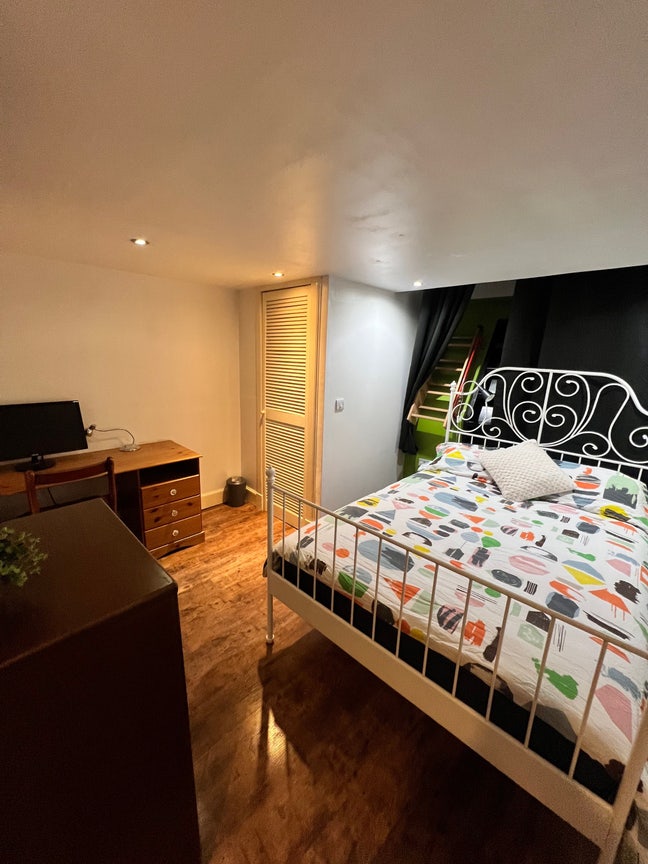 Spacious Double Room — Haymarket / Dalry Road Main Photo