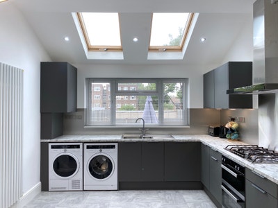 🏡 Double room with private shower room  Main Photo