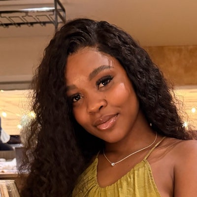 I am looking for someone to get a place with,... Main Photo