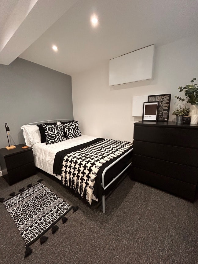 Small Room, Burley Home Main Photo