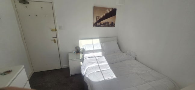 🔑Double room with Garden in SO15-short let🔑 Main Photo